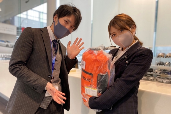 スタッフイメージ　1