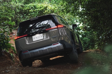 Adventure（ハイブリッド）