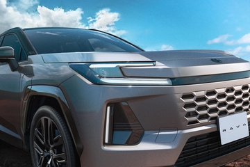 Z（プラグインハイブリッド）