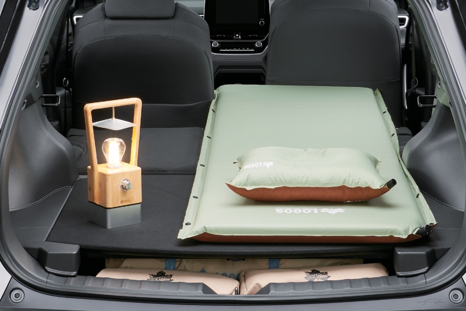 ラゲージアクティブボックス［全車に販売店装着オプション］